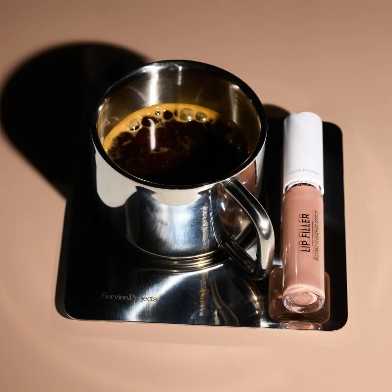 GOSH COPENHAGEN Lip Filler dúsító ajakfény 004 Mocha Mousse 5 ml