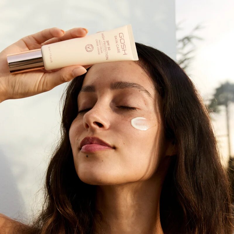 GOSH COPENHAGEN Skin Care SPF50 védő arckrém száraz és érzékeny bőrre SPF 50 50 ml