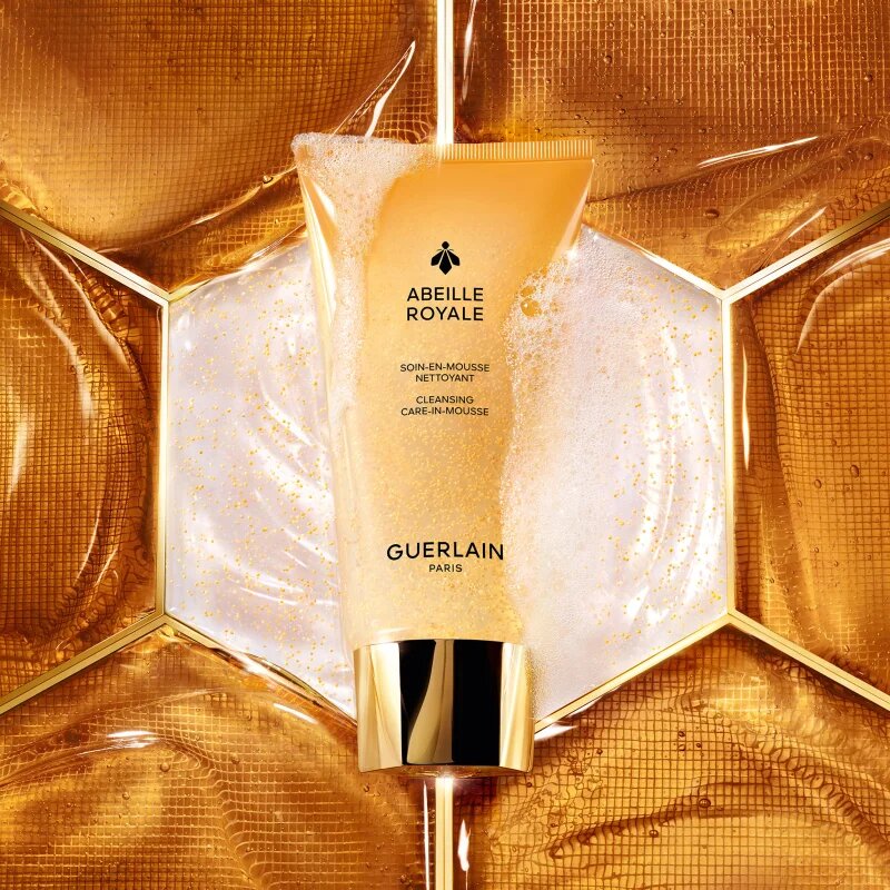 GUERLAIN Abeille Royale Cleansing Care-In-Mousse finoman tisztító hab 175 ml