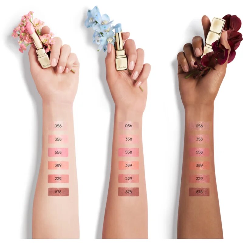 GUERLAIN KissKiss Bee Glow tápláló és hidratáló ajakbalzsam árnyalat 389 Pearly Peach 3.2 g
