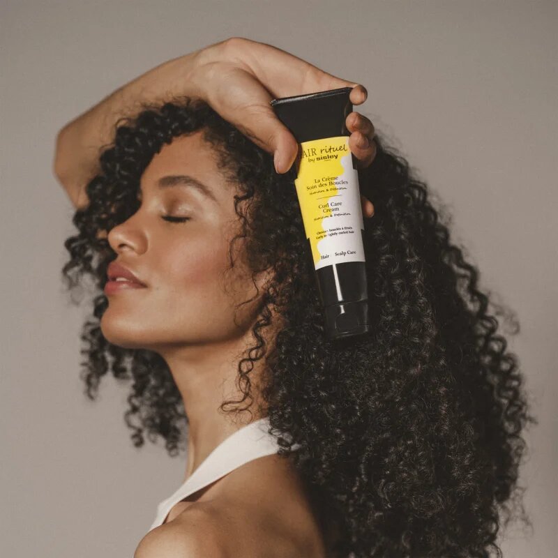 Hair Rituel by Sisley Curl Care Cream ápoló krém a hullámos és göndör hajra 150 ml