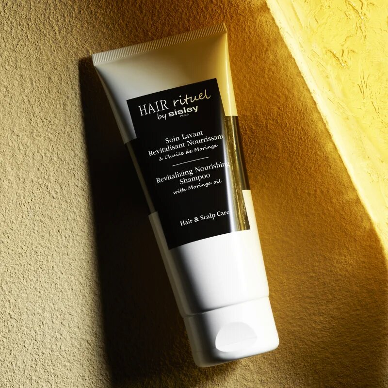 Hair Rituel by Sisley Revitalizing Nourishing Shampoo tápláló sampon revitalizáló hatású 500 ml