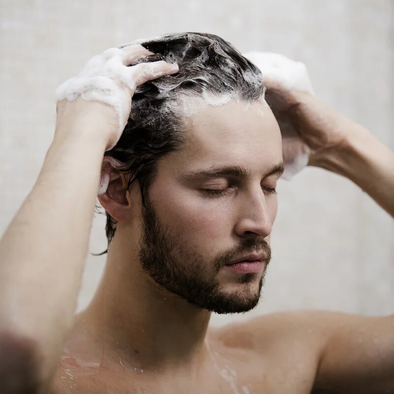 Hair Rituel by Sisley Revitalizing Smoothing Shampoo with Macadamia oil kisimító sampon minden hajtípusra 200 ml
