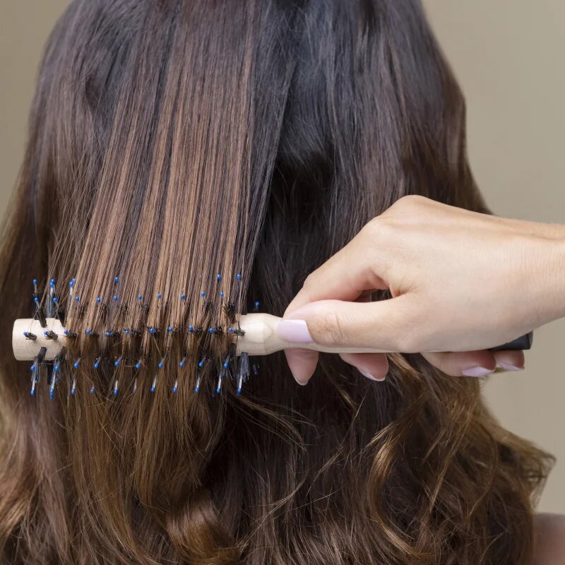 Hair Rituel by Sisley The Blow-Dry Brush N°1 kefe a haj beszárításához 1 db