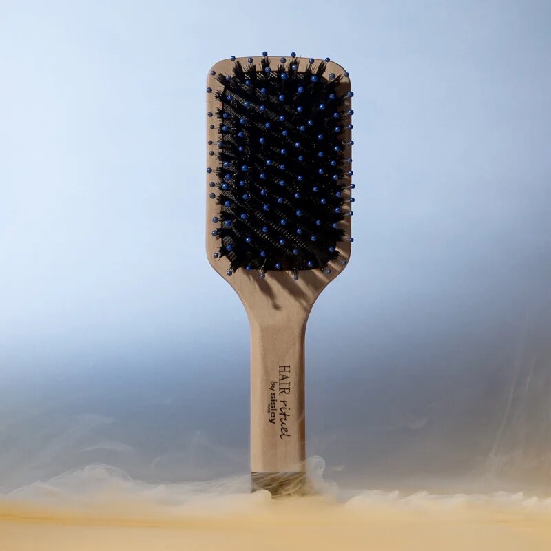 Hair Rituel by Sisley The Pocket Brush Radiance & Softness hajkefe a fénylő és selymes hajért 1 db
