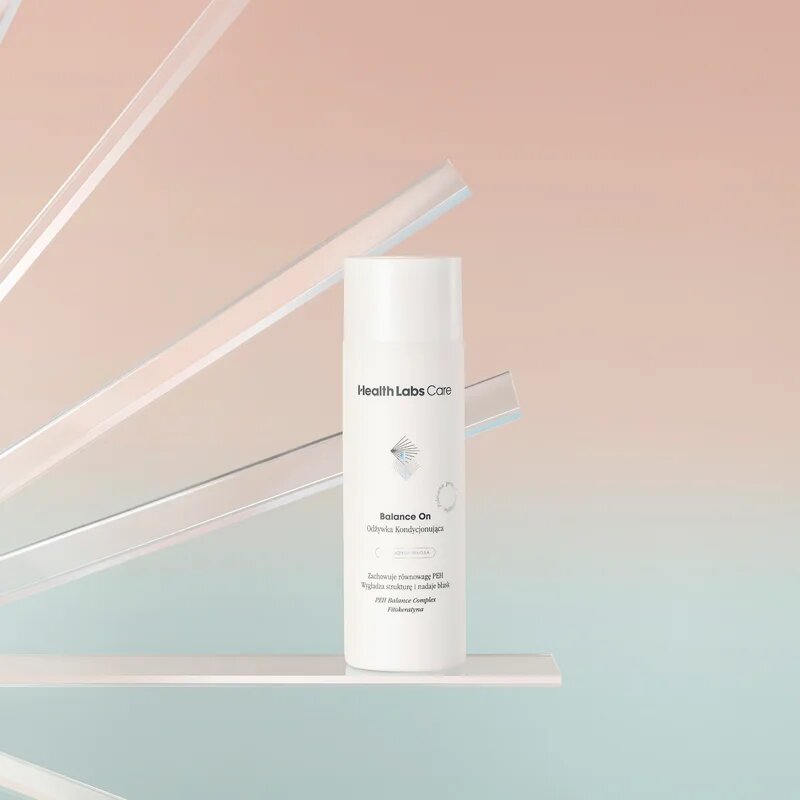 Health Labs Care Balance On Conditioner megújító kondicionáló hajra 200 ml