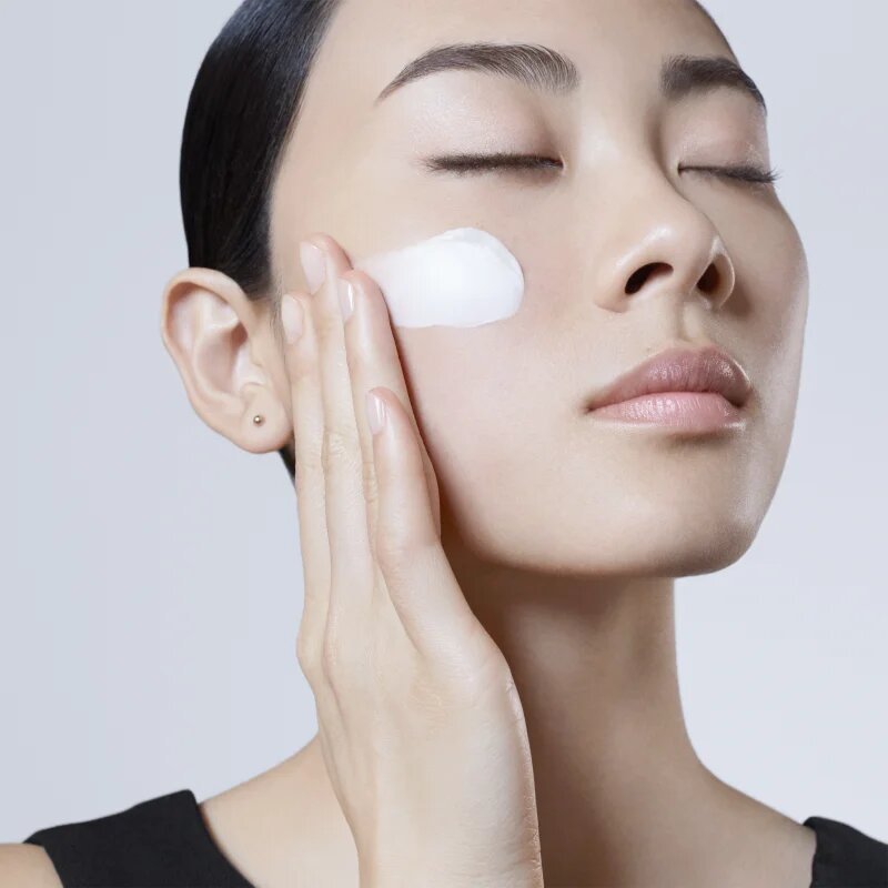Helena Rubinstein Re-Plasty Age Recovery nappali nyugtató krém az érzékeny arcbőrre 50 ml