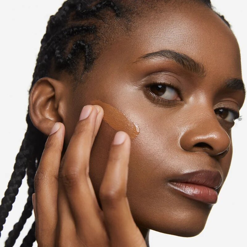 Inglot Skin Focused Care Face Foundation SPF 50 fedő hatású alapozó SPF 50 árnyalat Deep Amber 30 ml