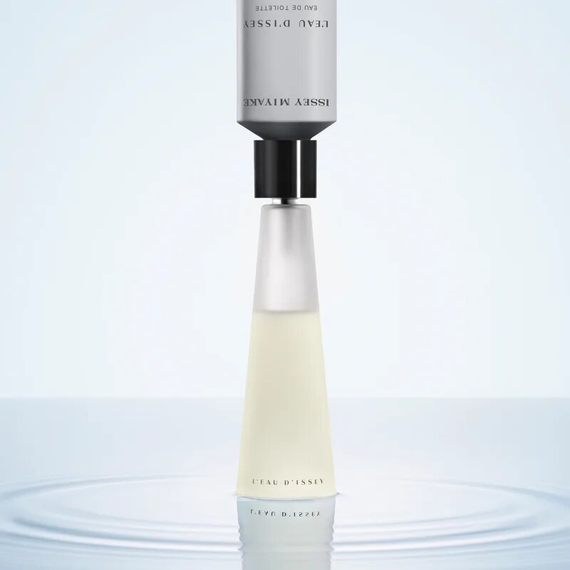 Issey Miyake L'Eau d'Issey Eau de Toilette hölgyeknek utántöltő 150 ml