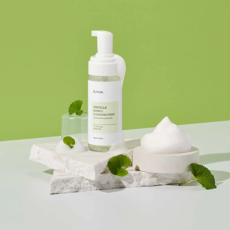 iUnik Centella finoman tisztító hab az érzékeny arcbőrre 150 ml
