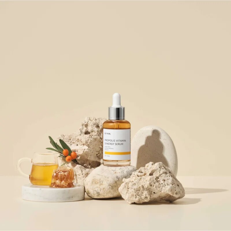 iUnik Propolis Vitamin regeneráló és élénkítő szérum 50 ml