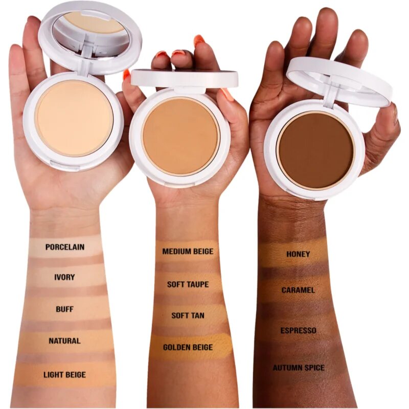 J.Cat Beauty Aquasurance kompakt púderes alapozó közepes vagy teljes fedésért árnyalat 102 Natural 9 g