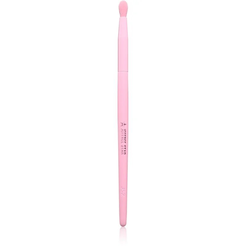 Jeffree Star Cosmetics Crease Definer Brush JS2 kontúr ecset a szemhéjfestékhez 1 db