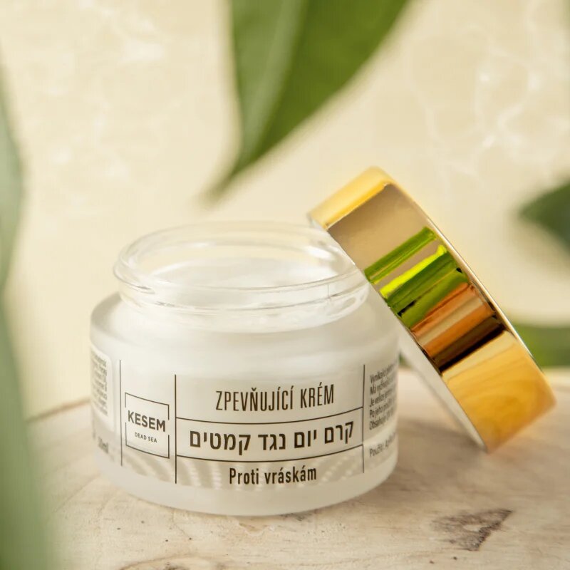 KESEM Daily Firming Anti-Wrinkle Cream feszesítő és ránctalanító nappali krém 50 ml