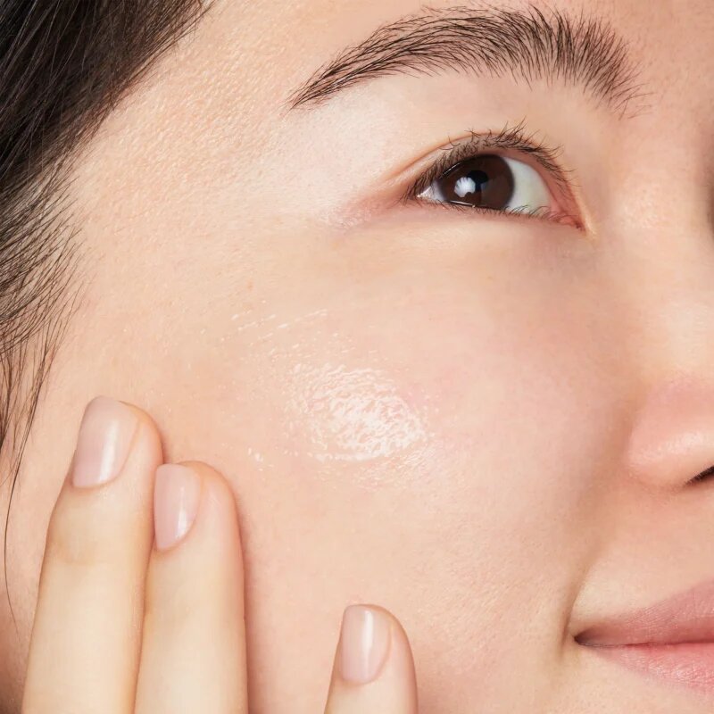 Kiehl's Vital Skin-Strengthening Super Serum erősítő szérum minden bőrtípusra beleértve az érzékeny bőrt is 30 ml