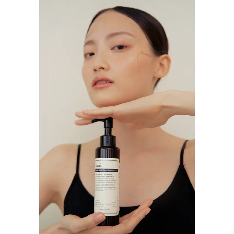 Klairs Gentle Black Deep Cleansing Oil mélyen tisztító olaj zsíros bőrre 150 ml