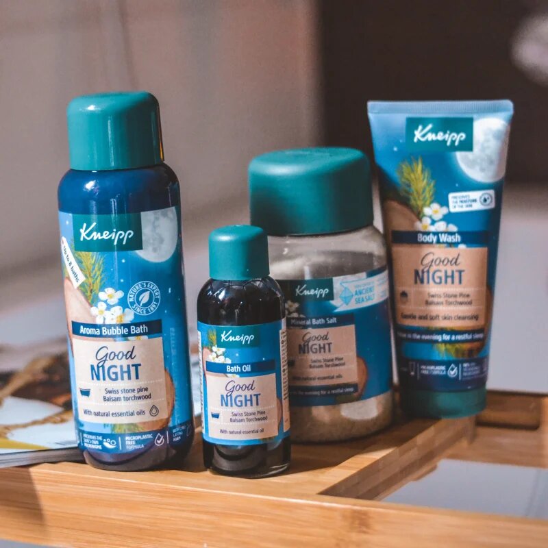 Kneipp Good Night tusfürdő gél Swiss Stone Pine & Balsam Torchwood 200 ml