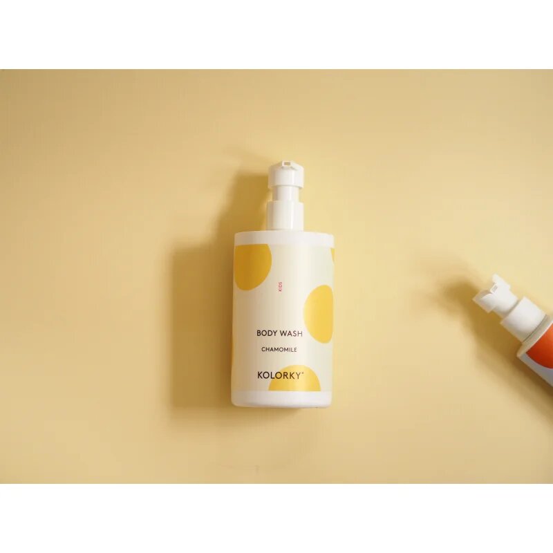 Kolorky Kids Body Wash gyengéd tisztító gél Chamomile 390 ml