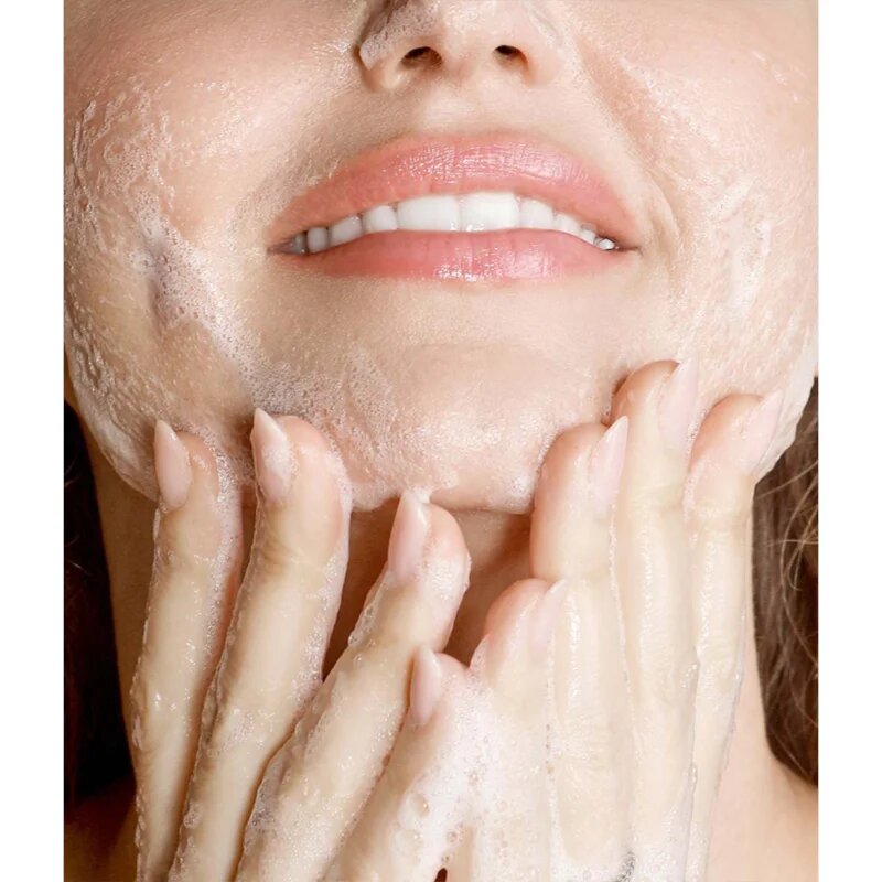 Kora Organics Turmeric Glow Foaming Cleanser tisztító hab az arcra 30 ml