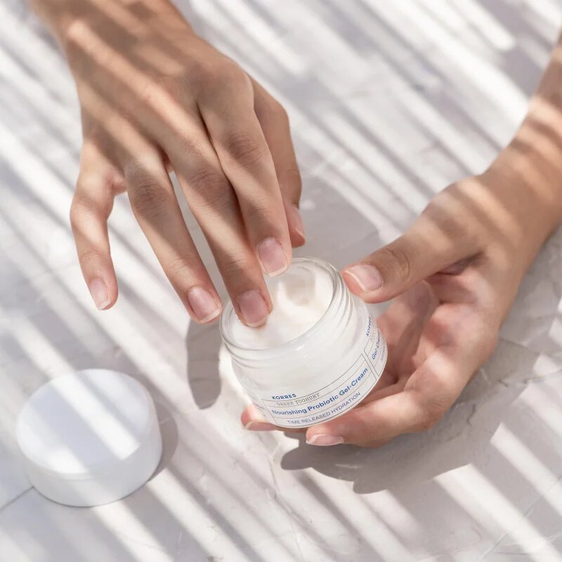 Korres Smart Yoghurt™ Probiotic Intense Cream intenzív hidratáló krém probiotikumokkal 40 ml