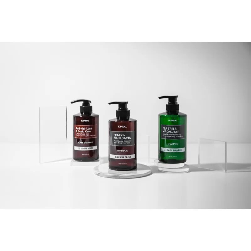 KUNDAL Caffeine Shampoo White Musk természetes sampon hajhullás ellen 500 ml