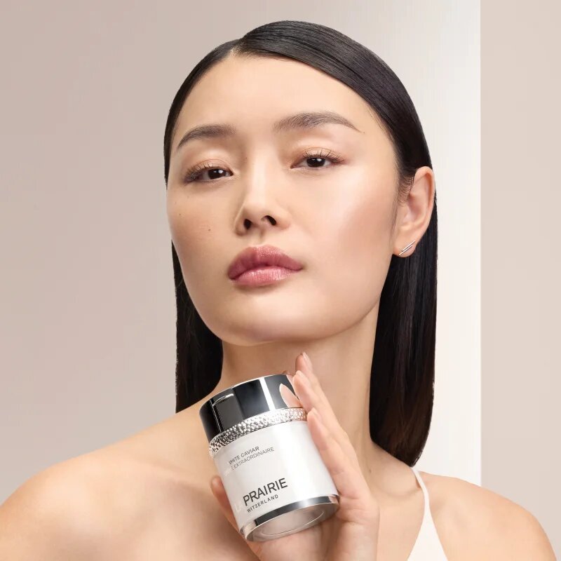 La Prairie White Caviar Crème Extraordinaire nappali és éjszakai krém az élénk bőrért 60 ml