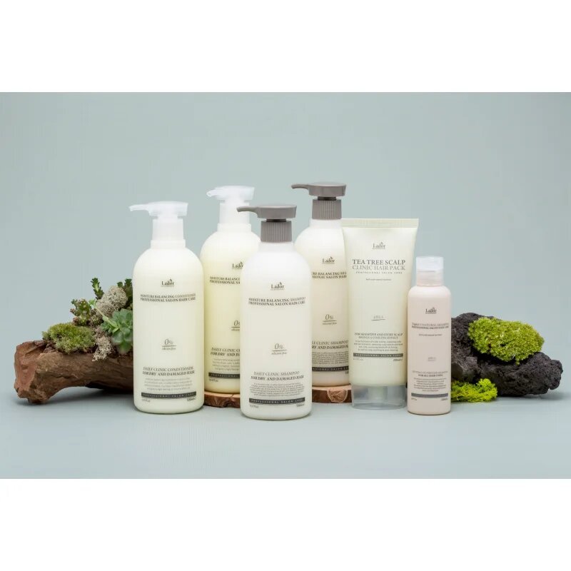 La'dor Moisture Balancing hidratáló kondicionáló száraz és sérült hajra 530 ml