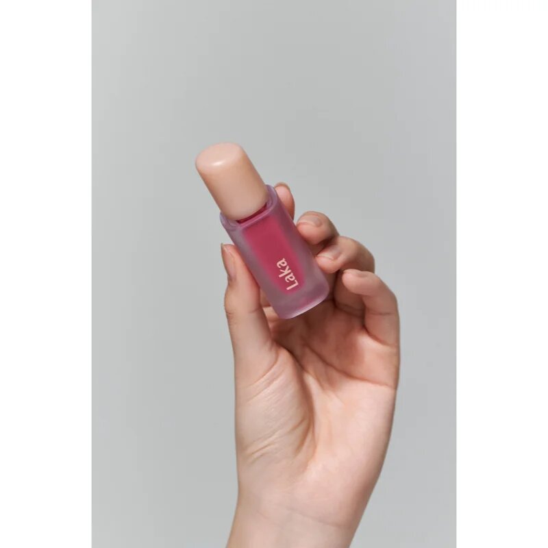 Laka Fruity Glam Tint tartós ajakfény hidratáló hatással árnyalat 105 Cold 4.5 g