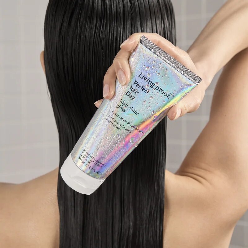 Living Proof Perfect Hair Day fogfény a matt hajért 200 ml