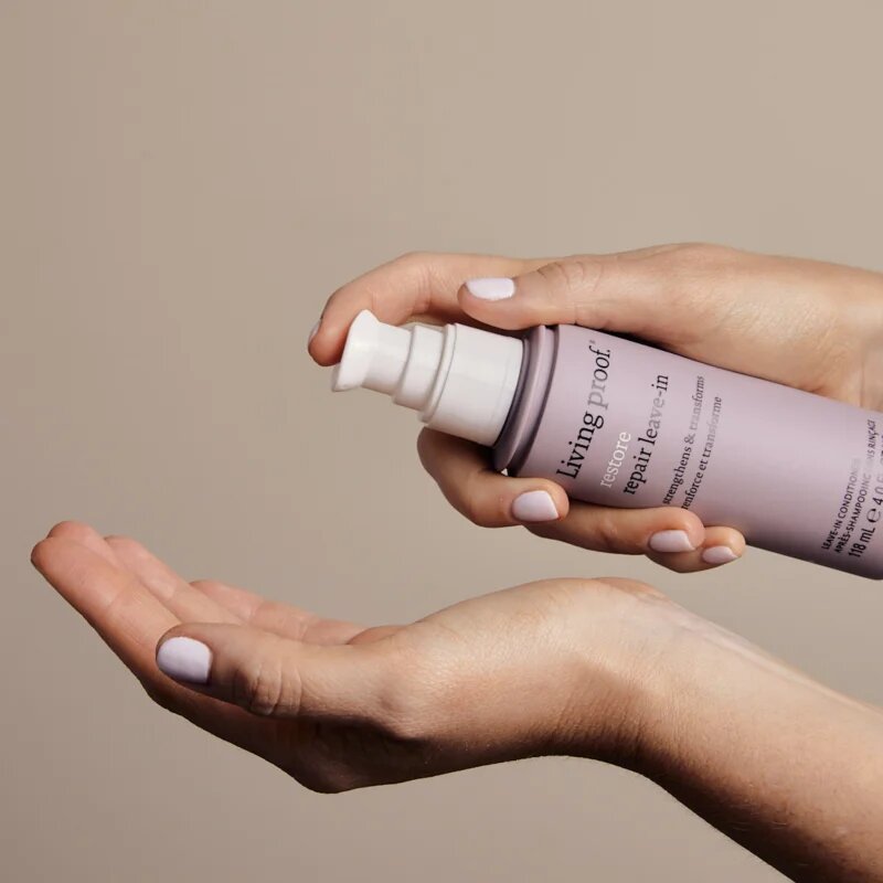 Living Proof Restore Repair Leave-in leöblítést nem igénylő regeneráló kondicionáló nagyon sérült töredezett végű hajra 118 ml