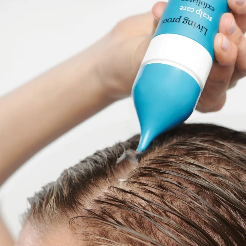 Living Proof Scalp Care Exfoliator mélytisztító peeling zsíros fejbőrre korpásodás ellen 100 ml