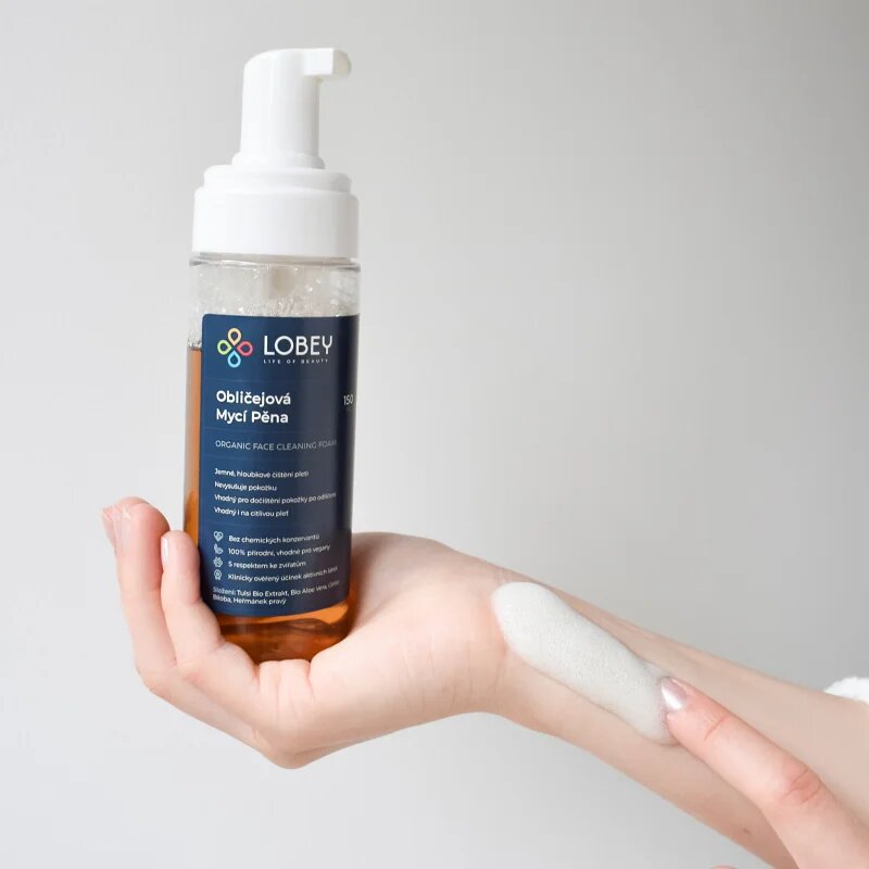 Lobey Face Cleanser tisztító hab az arcra 150 ml