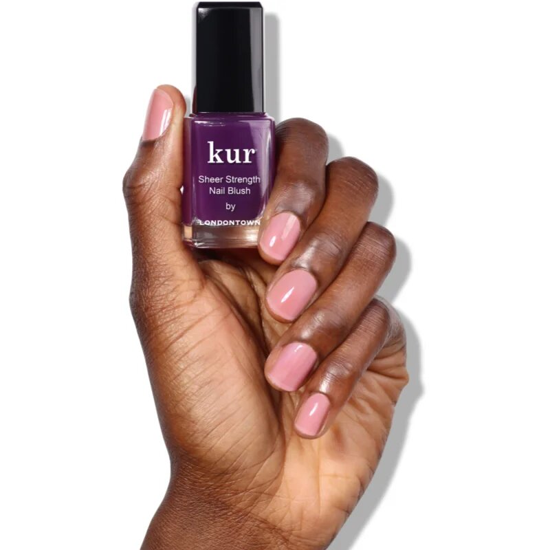 LONDONTOWN Kur Sheer Strength Nail Blush feszesítő és világosító színezett bőrápoló körmökre árnyalat Concord 12 ml