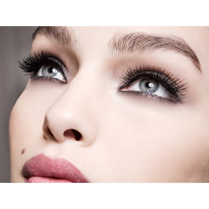 L’Oréal Paris Volumissime Royale tömegnövelő és szempilla-elválasztó szempillaspirál árnyalat Extra Black 79 ml