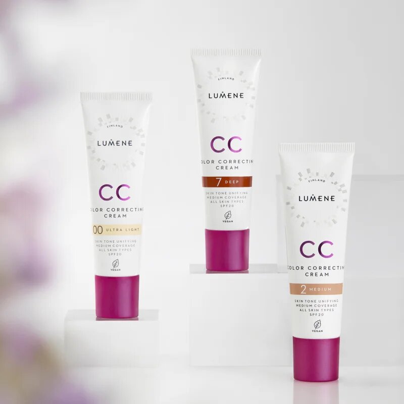 Lumene CC Color Correcting Cream CC krém az egyenletes bőrszínért SPF 20 árnyalat 1.75 (Neutral) 30 ml