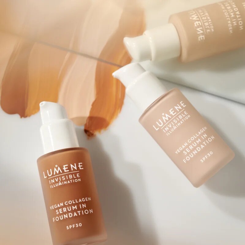 Lumene Invisible Illumination Vegan Collagen Serum in Foundation könnyű alapozó tápláló hatással SPF 30 1.5 30 ml