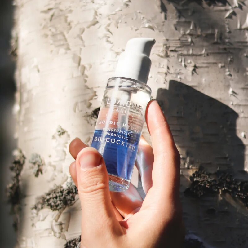 Lumene Nordic Hydra [LÄHDE] Moisturizing Prebiotic Oil-Cocktail kétfázisú szérum a dehidratált száraz bőrre 30 ml