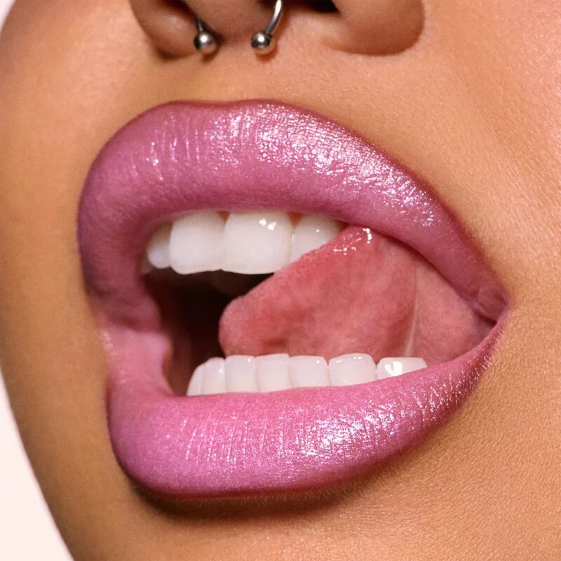 MAC Cosmetics Dazzlelips Crayon csillogó rúzs ceruzában árnyalat Spaced Out 1.5 g
