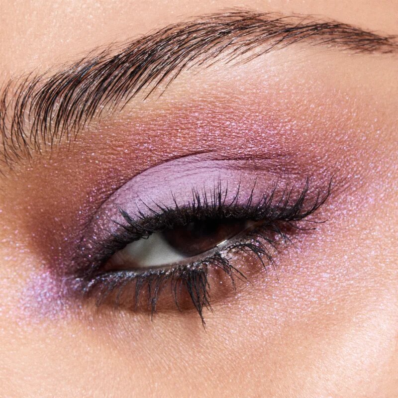 MAC Cosmetics Eye Shadow Glitter Pro Palette Refill Pan csillogó szemhéjfesték utántöltő árnyalat Can't Stop Don't Stop 1 g