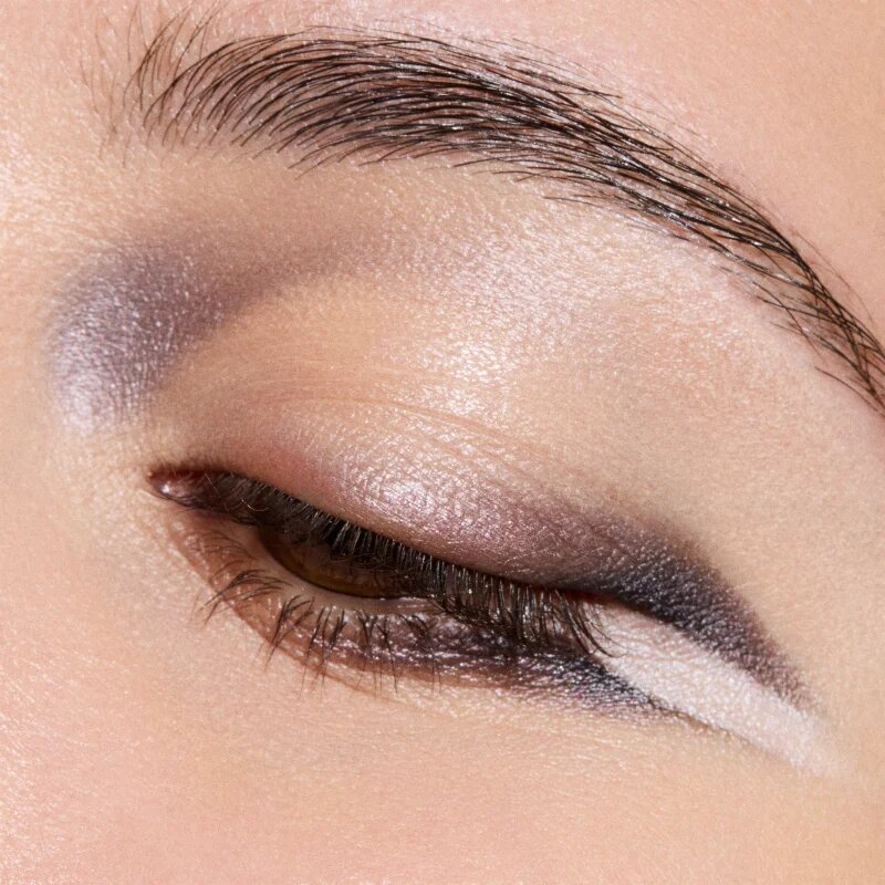 MAC Cosmetics Eye Shadow Metallic Pro Palette Refill Pan metálszínű szemhéjfesték utántöltő árnyalat Bust 1 g