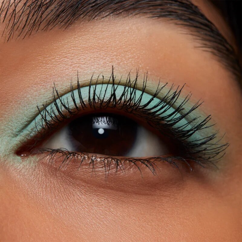 MAC Cosmetics Lash Dry Shampoo Mascara Refresher szárazsampon-hatású fedőréteg szempillára a dús és szétválasztott pillákért 1.7 g