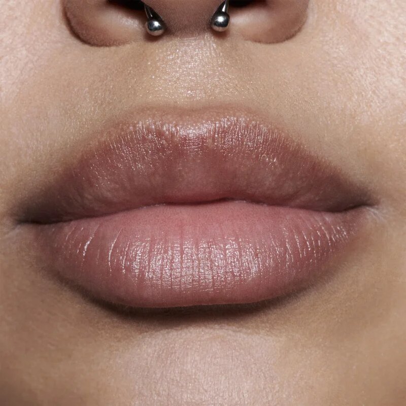 MAC Cosmetics Lipglass Blow ajak olaj árnyalat Ginger Zest 5 ml