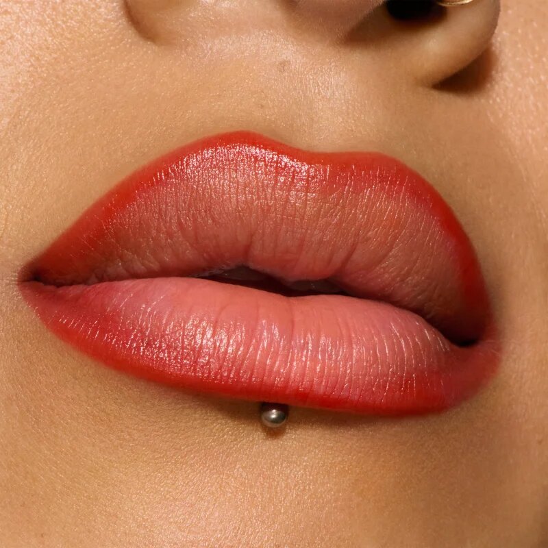MAC Cosmetics Lipglazer szájceruza árnyalat Lady Danger 0.25 g