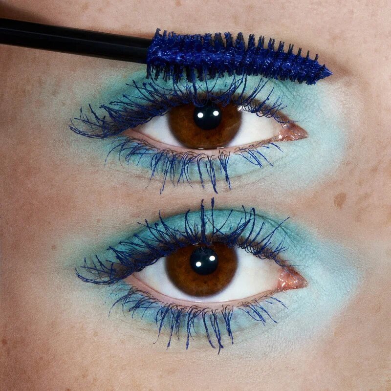 MAC Cosmetics MACStack Elevated Mascara hosszantartó szempillaspirál a dús és ívelt pillákért árnyalat Denim Stack 12 ml