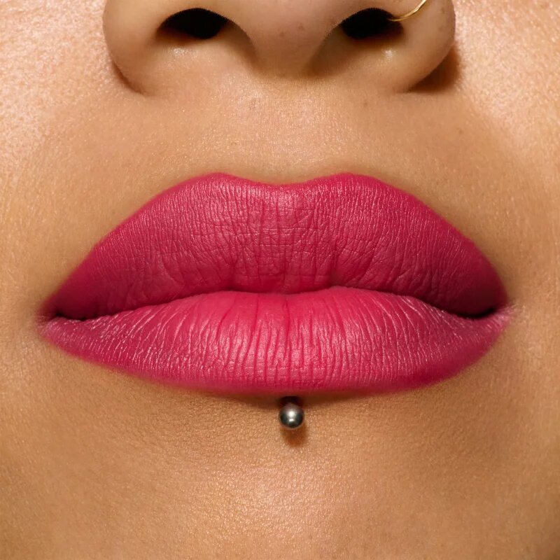 MAC Cosmetics MACximal Silky Matte Lipstick mattító rúzs árnyalat Hot Girl Pink 3.5 g
