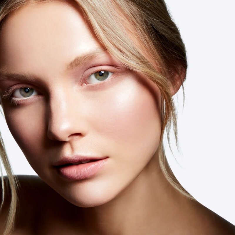 MAC Cosmetics Mineralize Skinfinish élénkítő kemencében sült púder árnyalat Lightscapade 10 g