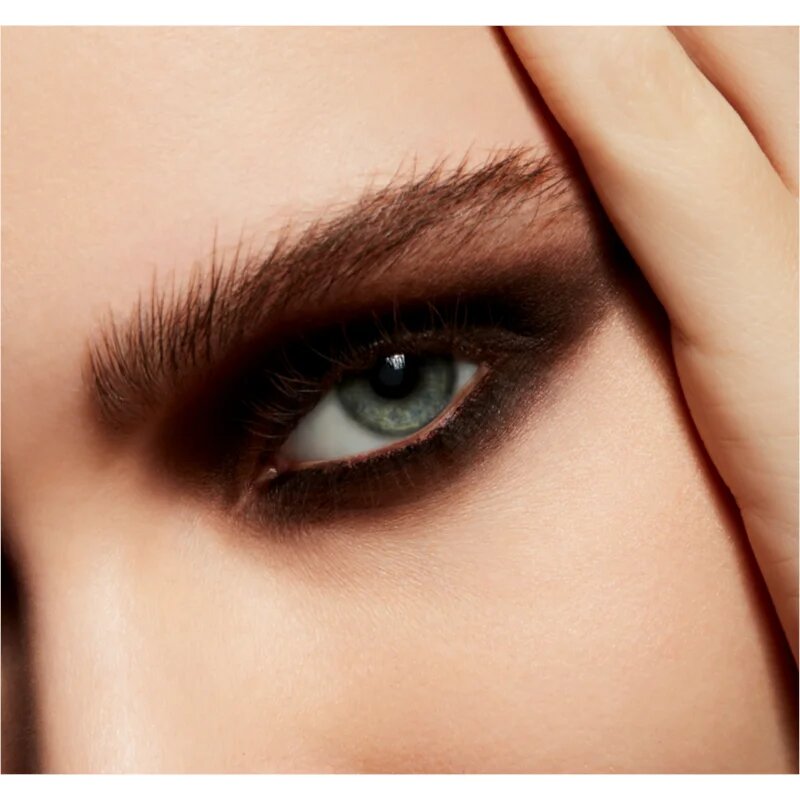 MAC Cosmetics Powder Kiss Soft Matte Eye Shadow Refill utántöltő a szemhéjfestékekre Give a Glam 1.5 g