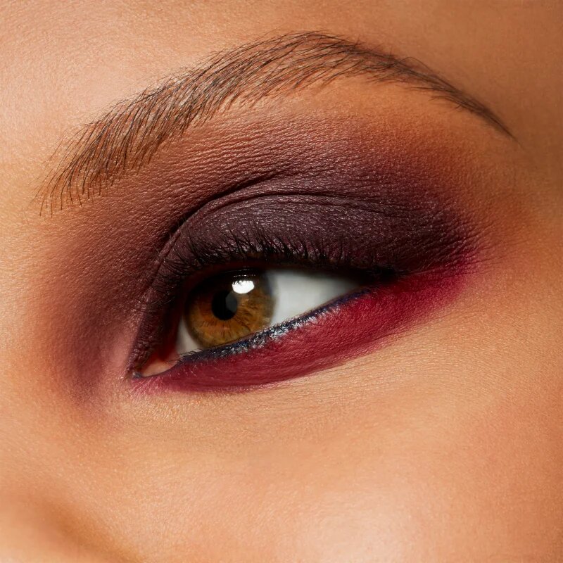 MAC Cosmetics Powder Kiss Soft Matte Eye Shadow szemhéjfesték árnyalat P for Potent 1.5 g
