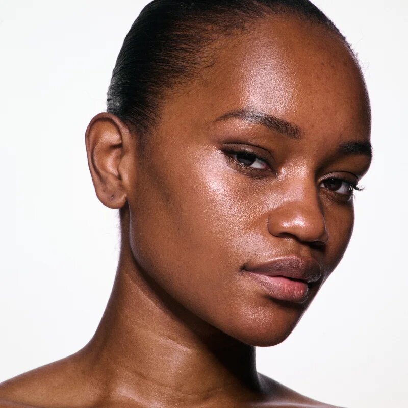 MAC Cosmetics Skinfinish Lightstruck folyékony bőrélénkítő árnyalat Double-Glam 15 ml