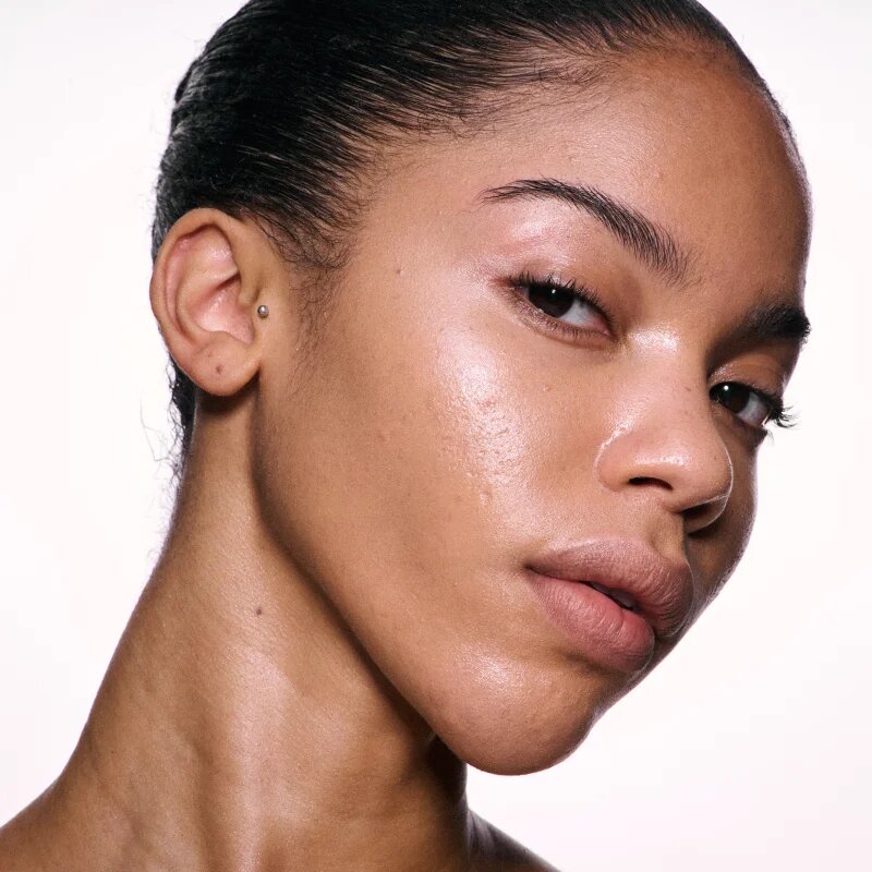 MAC Cosmetics Skinfinish Lightstruck folyékony bőrélénkítő árnyalat Lightscape 15 ml